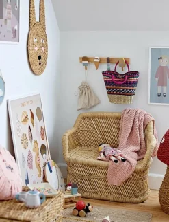 Zyon Coat Rack - Krokar och galgar